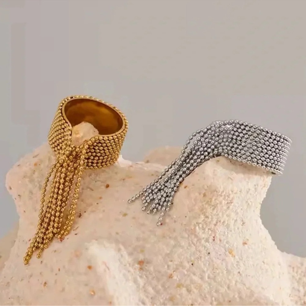 Tassel Gold Stainless Steel Waterproof Resizable Ring - Picture 3 of 16